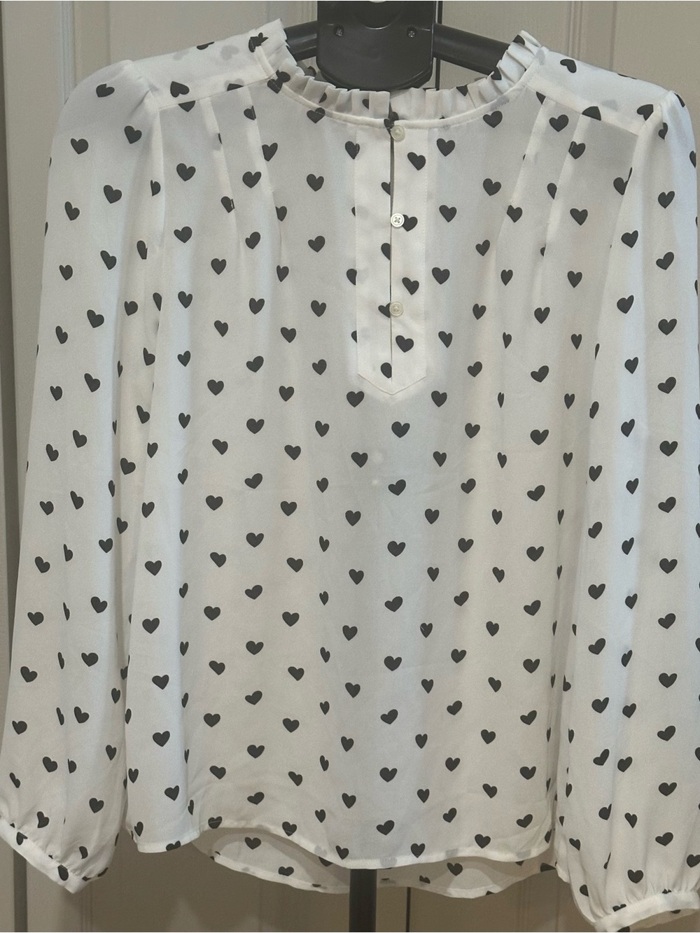 LOFT White Pajama Top with Black Heart Print